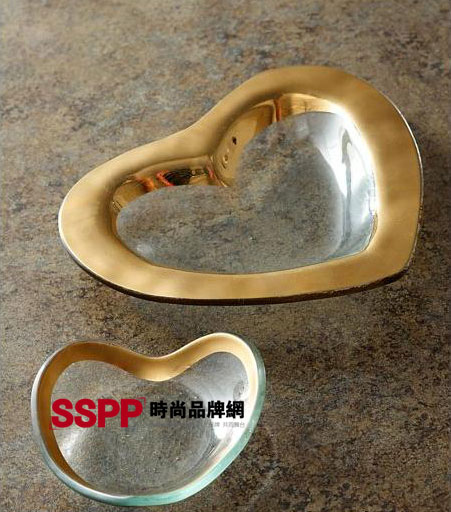 ��ʽ��ܰˮ���бP��һ��