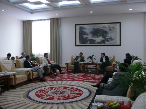 �Ҽ��f(xi��)��(hu��)��(hu��)�L(zh��ng)��|�x���L�Bʯ��