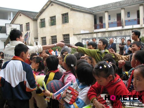 ���R�����Є��`�иж�����