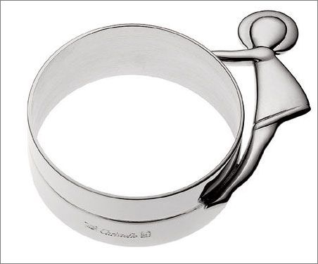 ��ͯ�Ʒ�Ҿ�С���A��ĸ���P(gu��n)��