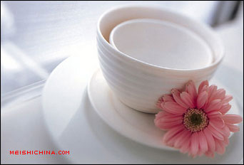 �e���Ĳõľ��²;�