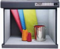 ��ɫ����