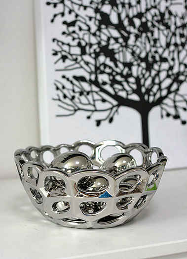 ��(d��)�߽��ĵĄ�(chu��ng)��䳲��ʳ�P(p��n)