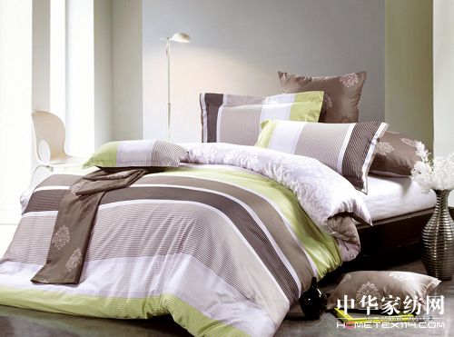 ̩�S�Ҽ�����ɫ��l(f��)չ