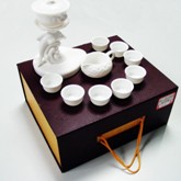 �ɶ��YƷչ������г��¾���