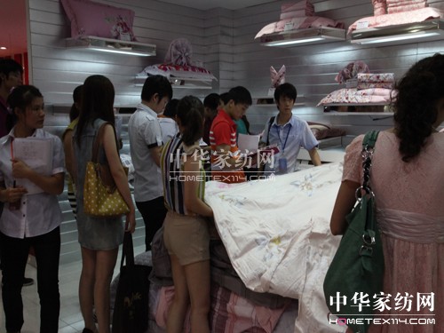 ���˹2011�ﶬ��Ʒ�l(f��)�������_