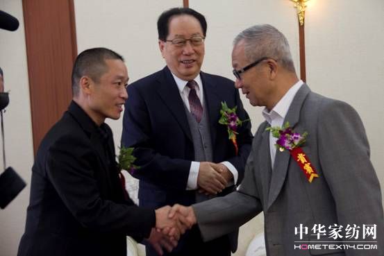 �Ї�������̼�D���c�ɳ��m(x��)�l(f��)չ���