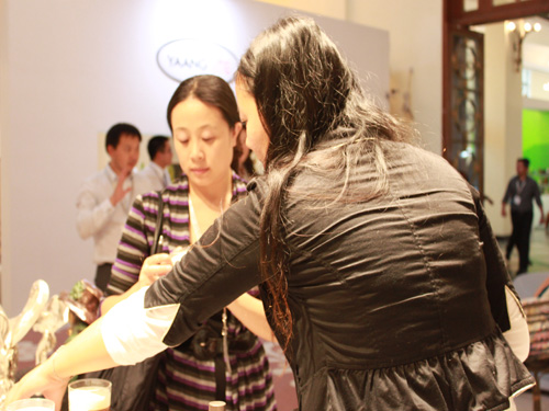 �z��•���{(l��n)�r(sh��)�мҾ�չ�����P(gu��n)ע