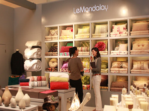 �z��•���{ �r�мҾ�չ�����P(gu��n)ע