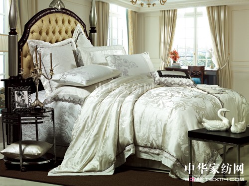 ��ɯ�a(ch��n)Ʒ�L�񣺚Wʽ�¹ŵ����x