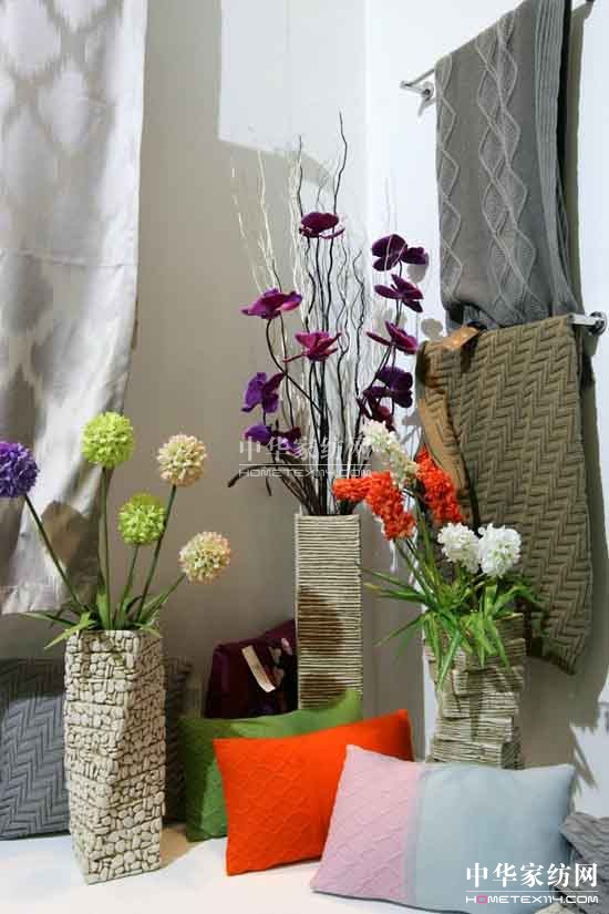 �M�v(li��n)��2012�Ї��Ҽ�������һչ