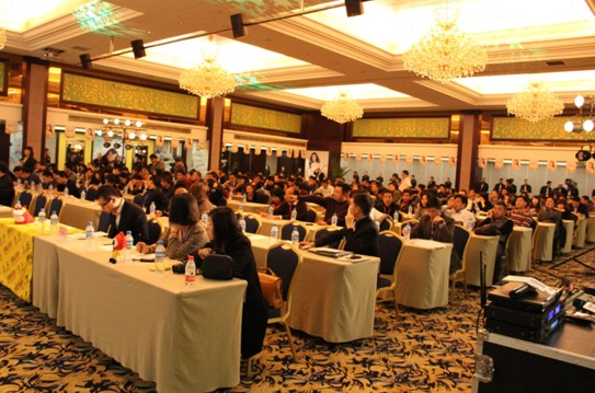 �Ӊ��R2012������Ʒ�l(f��)����¡���_Ļ