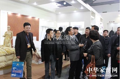 ��17���𲩕�(hu��)�A�M�Y(ji��)��