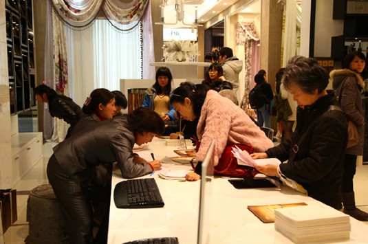 ־�_���H�Ҿ��w��^ʢ���_�I(y��)