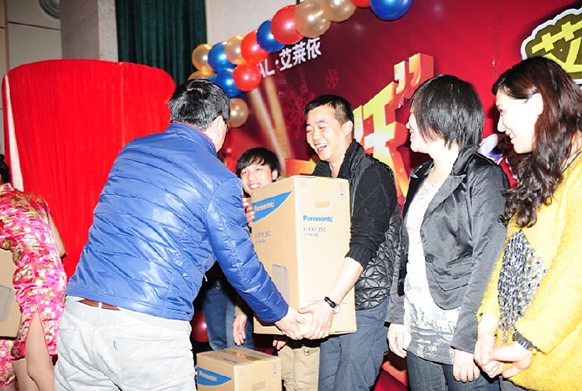 ���R���Ϻ�����������K���(hu��)�e��