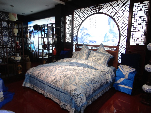 ���m�Ҽ������e��2012��Ʒ�l(f��)����(hu��)