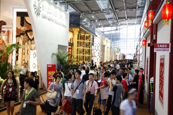 ʮ�fչ�^Ʒ�ƅR�ۼҾ��Ї�ʢ�r��ǰ����2012���������ڇ��H�Ҽ���ˇ�߼Ҿ��b�չ�[��(hu��)����3��¡�����_