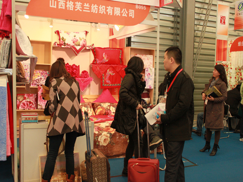 ��ܽ�m��ɽ���߁���һ֦��