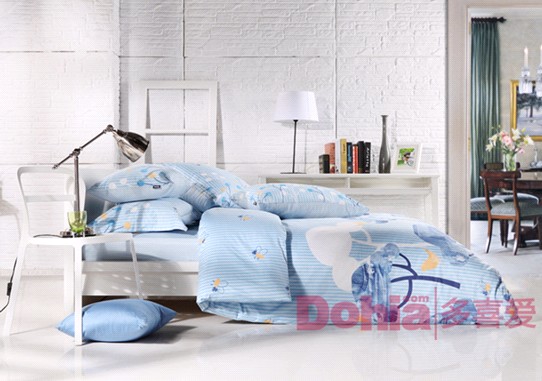 ��ϲ�ۼҼ�������Ʒ�е�ɫ�ʌW(xu��)��