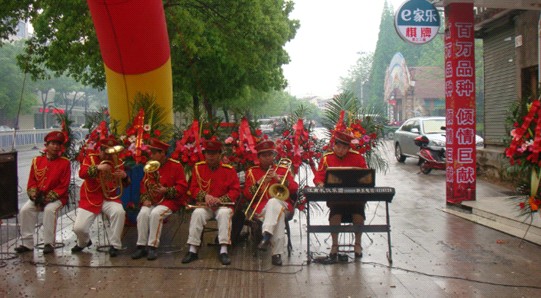 �ֽ��{(l��n)���Ҽ���������ʢ�b�_(k��i)�I(y��)