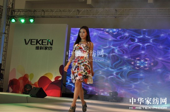 �S�ƼҼ�2012��Ʒ�l(f��)����(hu��)¡���e��