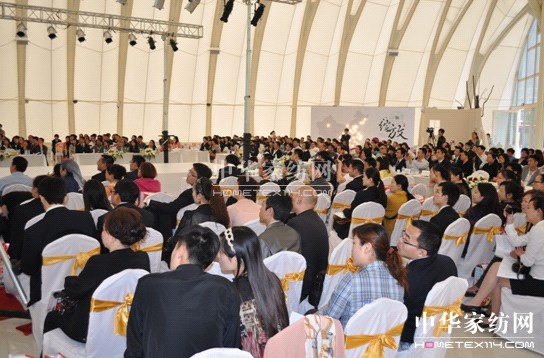 �S�ƼҼ�2012��Ʒ�l(f��)����(hu��)¡���e��