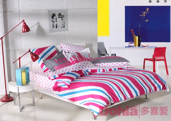 ��ϲ�ۼҼ����r�мҾ����������D(zhu��n)�����y