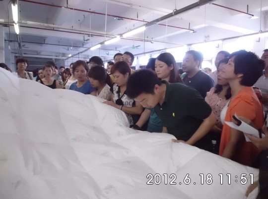 �h���Ҿ�2012�ﶬ�aƷ���A�M��Ļ