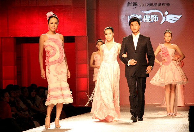 �D�����2012�I(y��ng)�N(xi��o)���(hu��)���ﶬӆ؛��(hu��)ʢ�����_(k��i)