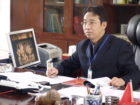 ���m�����L(zh��ng)���u(p��ng)�x����2012�ꃞ(y��u)�㹲�a(ch��n)�h�T