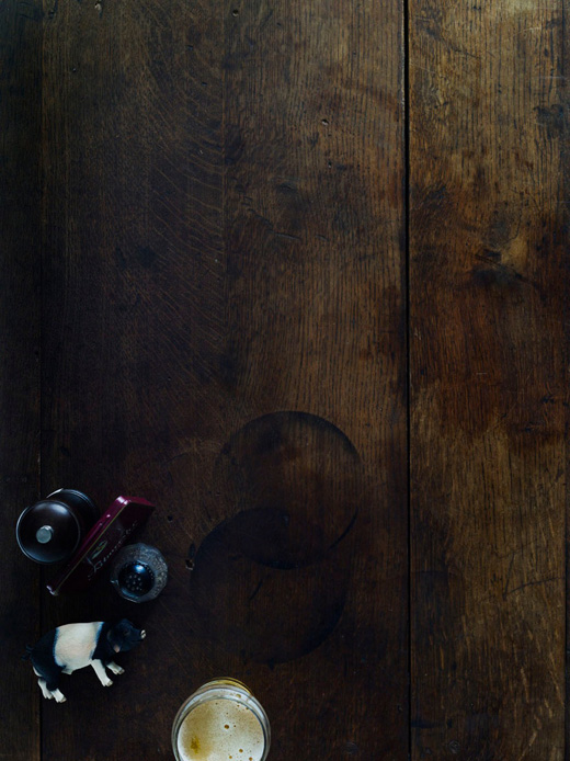 ���޺�ɫ�O(sh��)Ӌ(j��)��M�����ζ�ļ�(��)