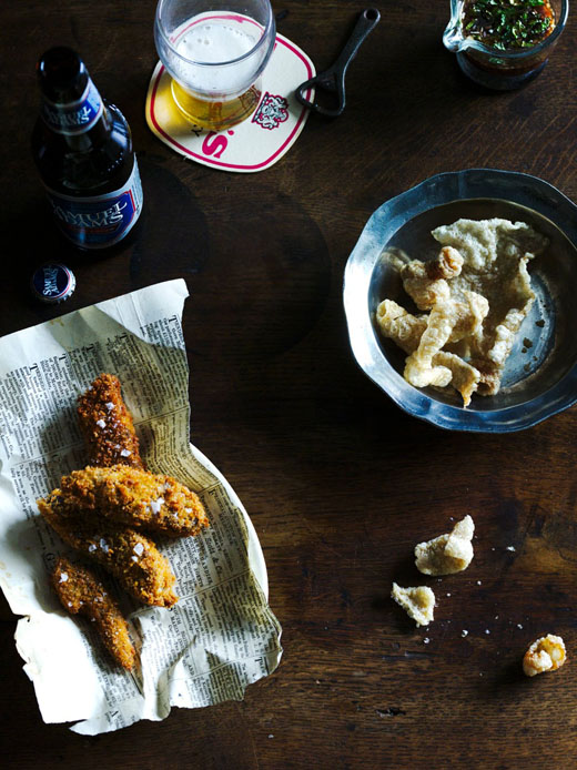 ���޺�ɫ�O(sh��)Ӌ(j��)��M�����ζ�ļ�(��)