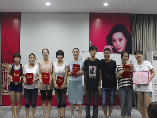 �Pʢ�Ҽ�2012�ﶬ��Ʒ��Ӗ���A�M�ɹ�