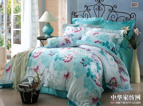 8��14�����Ӊ��R���㾎���ľGɫ��Y(ji��)