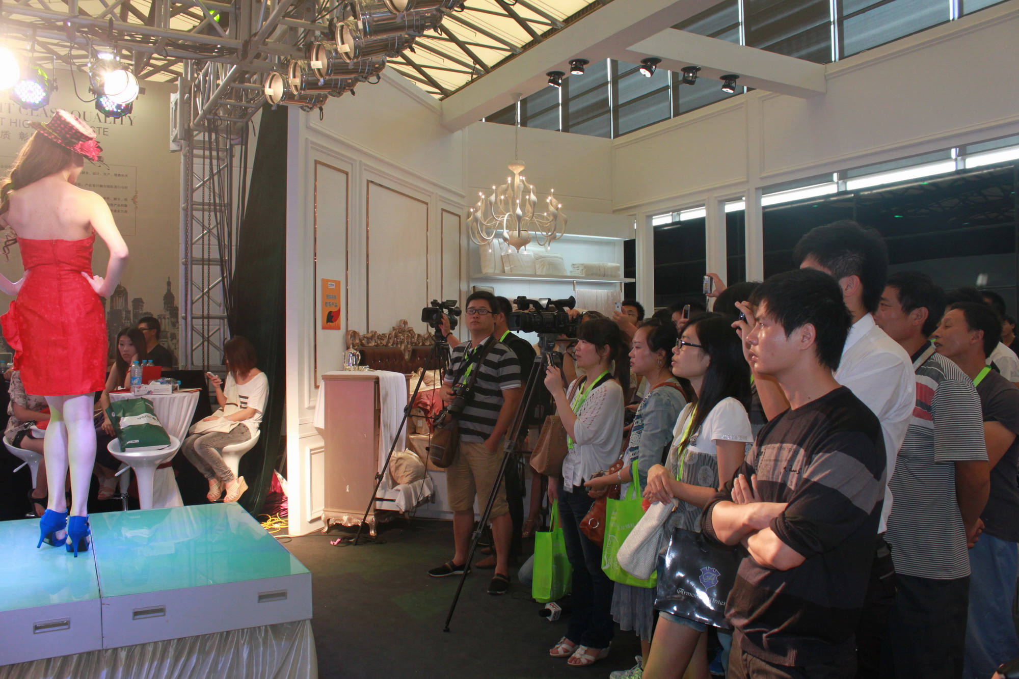 �Pʢ�Ҽ�2012���H�Ҽ����[��(hu��)�Ź�â