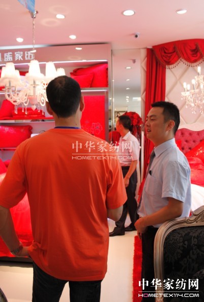 �Pʢ���Tվ��Ʒ���ƽ��(hu��)�츣����͑�