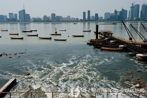 �B�d�ؑ�(y��ng)������Ⱦ��� �Q�ŷ�βˮ�_(d��)��(bi��o)