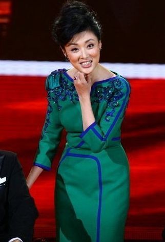 趙雅芝王菲穿衣艷蓋80后