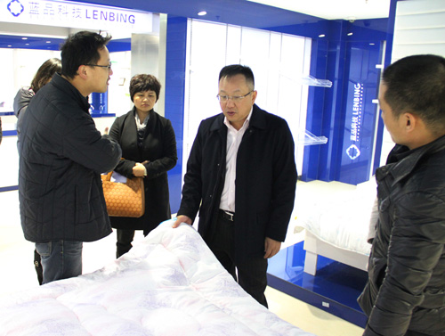 �����A�W�R�{(l��n)Ʒ�Ƽ�ҕ��ָ��(d��o)