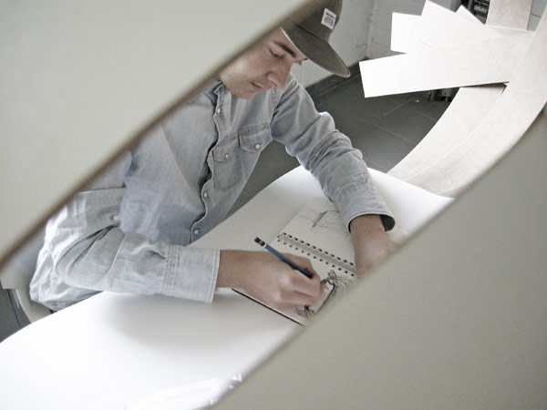 BramWonderback�������k����