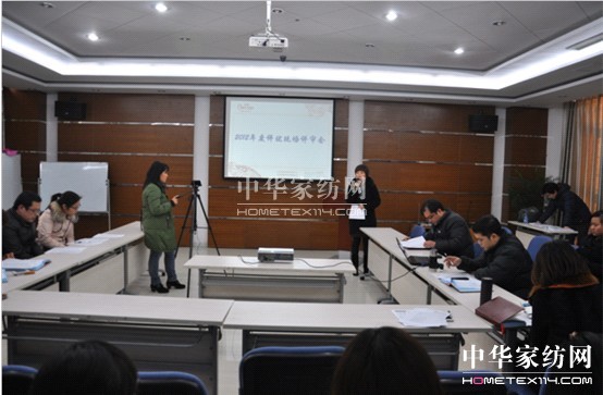 ���z����u��(y��u)�F(xi��n)���u����(hu��)�A���_��