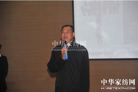 藍(lán)絲羽“2013年成長(zhǎng)訓(xùn)練營(yíng)”正式開(kāi)班