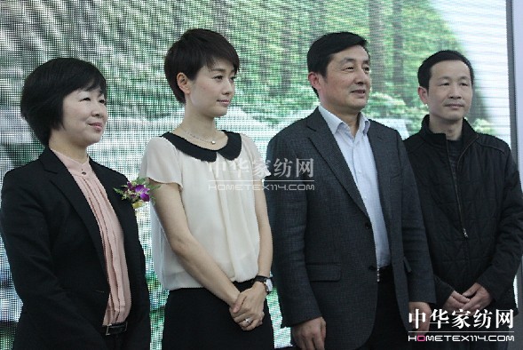 ����Ч��(y��ng)ϯ���Ҽ���չ��(hu��)�٬F(xi��n)�߳�