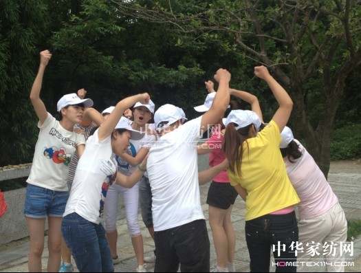 �Pʢ����ɽ��Ӣ��չ�p��Փ��