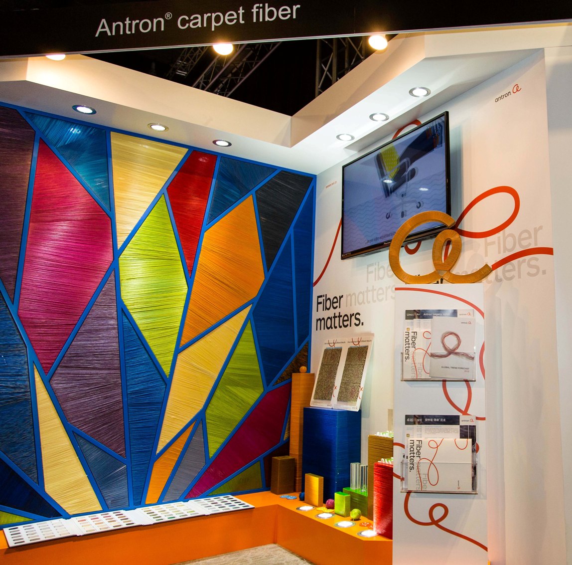 Ӣ���_(d��)���؏�(qi��ng)&reg;�w�S�`��2013�꽨���o(j��)Ԫ�Ϻ�չ(A@W)