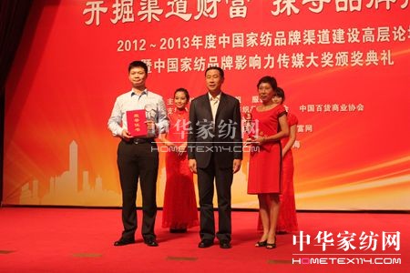 �Ҽ�Ʒ��Ӱ�����ý��(ji��ng)?l��)C��(ji��ng)��Y�ڜ��e��