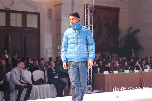 2013�Ї�(gu��)��q��Ʒ�O(sh��)Ӌ(j��)��ِ�Qِ�e�k