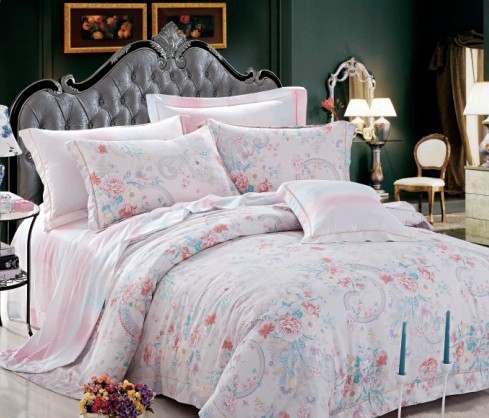 �D������ɴ�Ʒ����e���L(f��ng)��