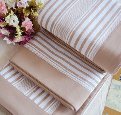 ������Ʒ�ղر��B(y��ng)�W����������ƪ