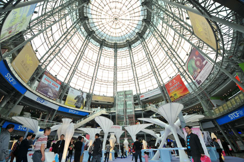 ʯ�{������(hu��)ǧ������e����������